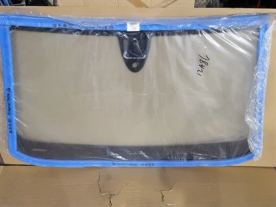 Cristal del parabrisas delantero AUDI Q3 2012-18